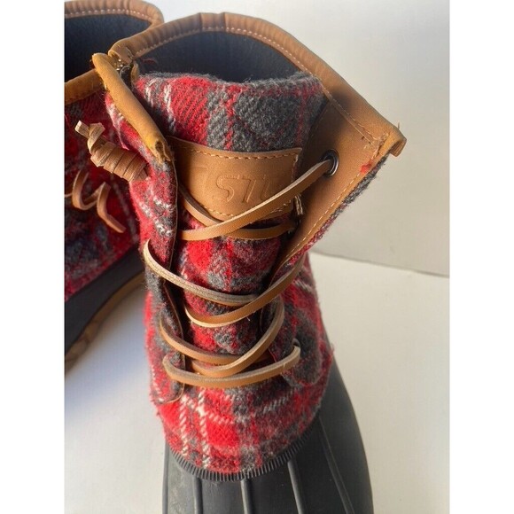 STQ Walk Into Winter Boots Women Size 9 Red Plaid Duck ST210317 Synthetic/TPR - Picture 5 of 12